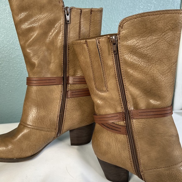 Baretraps Mid Calf Roxie Heeled Boots Womens Faux Leather Zip Buckle Cowgirl 9.5 - Picture 3 of 12